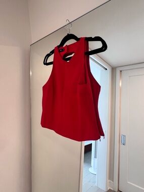 Women's Red Sleeveless Keyhole Tank Top